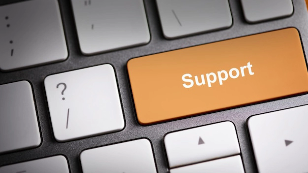 اهمیت پشتیبانی آنلاین سایت