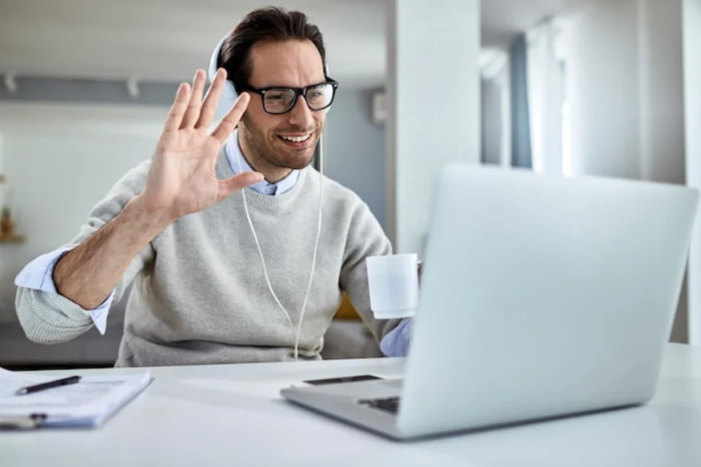 سرویس گفتگوی آنلاین برای چه کسب و کارهایی نیاز است